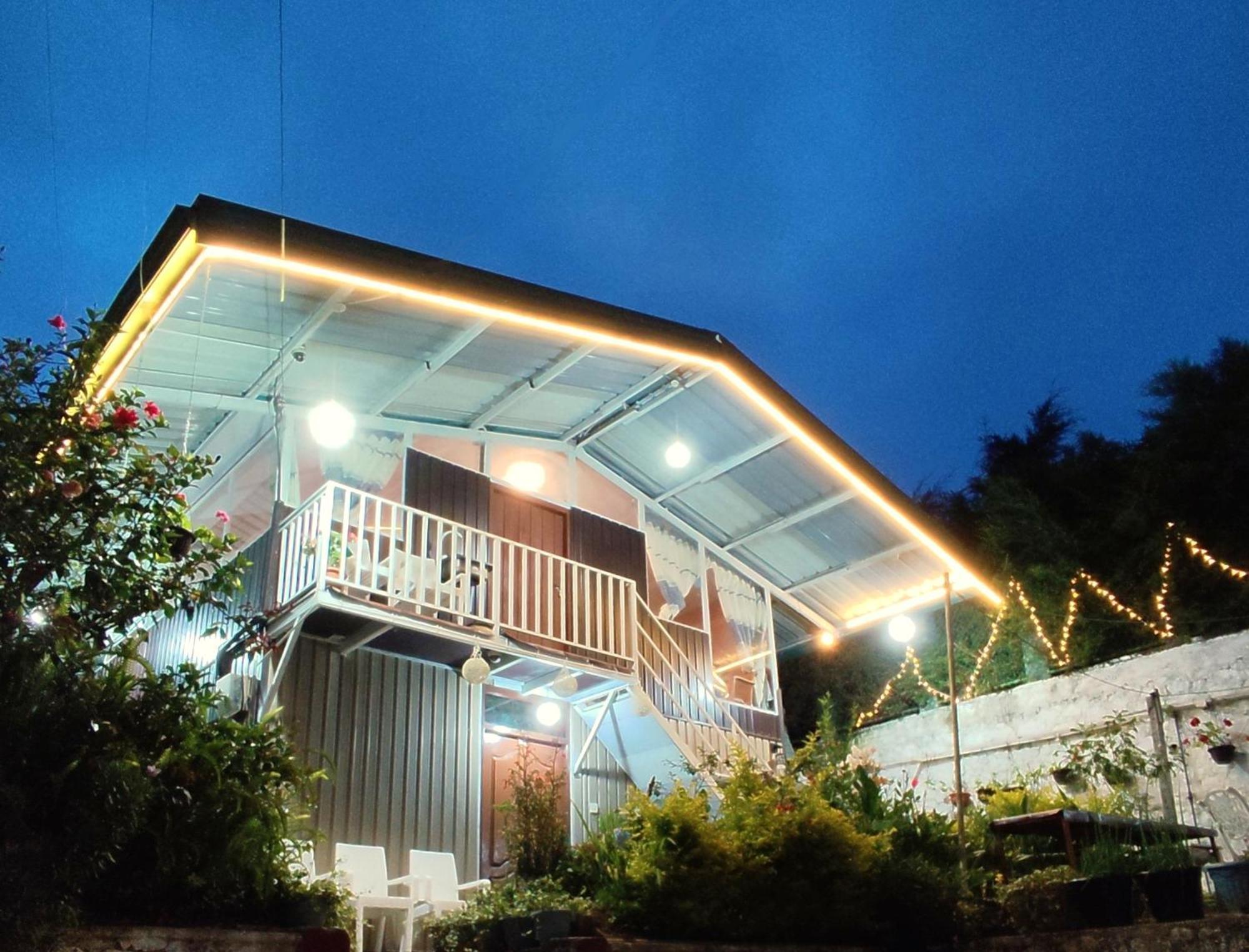 נוארה אליה Townside Lodge מראה חיצוני תמונה